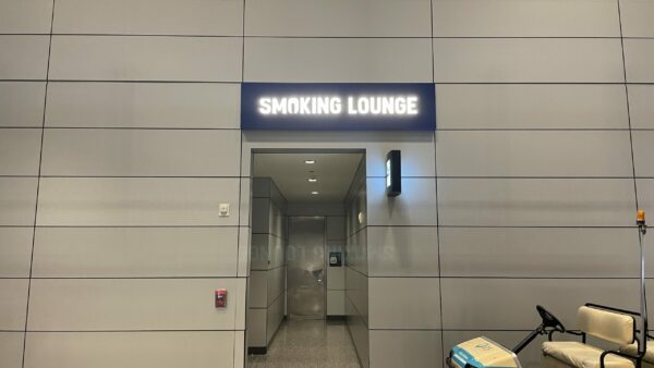 Smoking areas at Doha Hamad International Airport